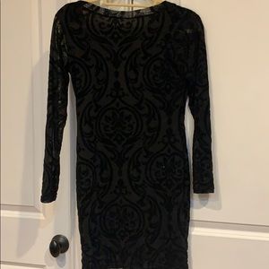 Black velvet long sleeve dress. Size small.
